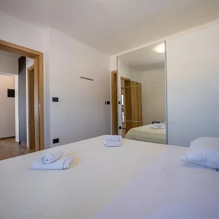Vakantiehuis Ana By Interhome Fažana
